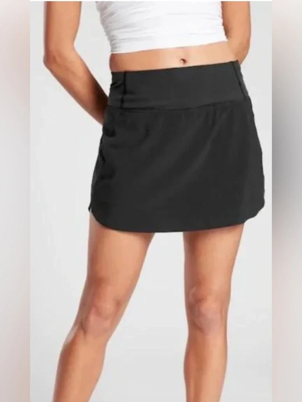 🌸ATHLETA RUN WITH IT BLACK SKORT 16IN SIZE XL🌸